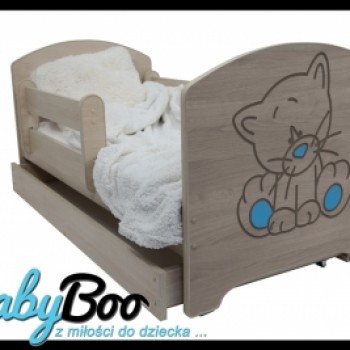 купить Кровать детская от года Oskar Котик гравировка цвет голубой/розовый с ящиком и матрасом.